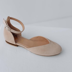 Pinky White Wedding Flats with Low Block Heels and Ankle Strap, Handmade Bridal Shoes with Closed Almond Toe, Flat Shoes for Bride