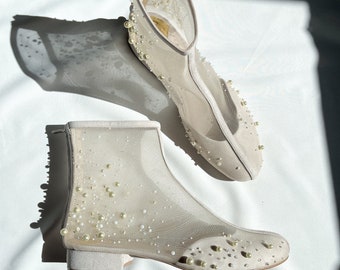 Couture Wedding Ankle Booties With Beautiful Embroidery Beaded Pearl Decorated Natural Suede Embellished Block Heel Wedding Shoes
