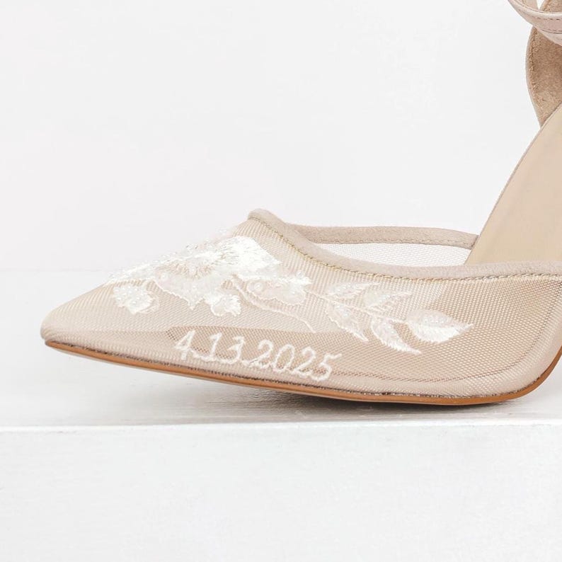 Custom Name Embroidery for Wedding Shoes, Personalized Name, Surname and Date, Add-on for orders only image 3