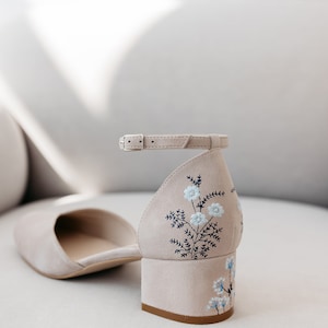 Pinky White Bridal Sandals with Handmade Embroidery, Wedding Shoes with V-Cut Vamp, Almond Toe and Ankle Strap, Bridal Shoes Low Block Heel