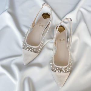 Ivory Wedding Flats with Handmade Pearl Embroidery, Slingback Wedding Shoes, Beaded Suede Bridal Flats with Closed Pointy Toe on Flat Heel