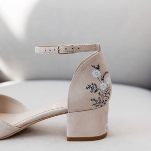 Pinky White Bridal Sandals with Handmade Embroidery, Wedding Shoes with V-Cut Vamp, Almond Toe and Ankle Strap, Bridal Shoes Low Block Heel