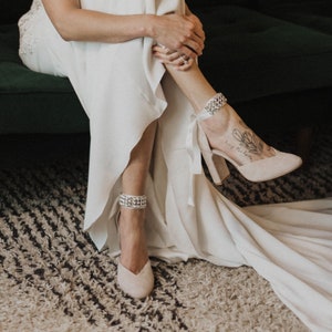 Ivory Bridal Sandals with Handmade Embroidery, Wedding Shoes with V-Notched Vamp, Almond Toe and Ankle Strap, Bridal Shoes with Block Heel