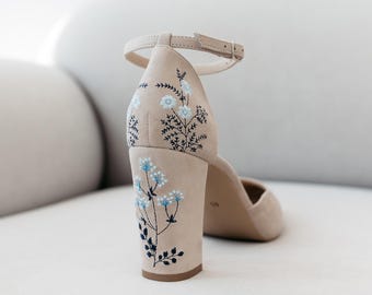 Pinky White Bridal Sandals with Handmade Embroidery, Wedding Shoes with Pointy Closed Toe and Ankle Strap, Bridal Shoes with Block Heel