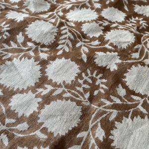 GOLLA PATTI//Tela india con estampado de bloques a mano, tela de lino india, tela con estampado de bloques, tela con estampado floral de diseñador, tela para tapicería,