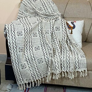 Bohemian Mud Cloth Throw Blanket with Tassels Hand Loomed Block Print Cotton Sofa Throw for Living Room 120X180 Cms