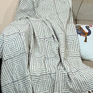 Bohemian Mud Cloth Throw Blanket with Tassels Hand Loomed Block Print Cotton Sofa Throw for Living Room 120X180 Cms