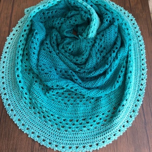 Granny Merge Semi Crochet Pattern, Beginner semi circle shawl pdf pattern digital download, easy crochet shawl image 2