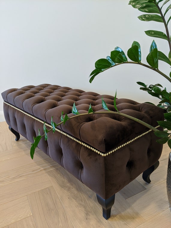 Grande pouf in velluto marrone con contenitore, panca da ingresso in  velluto, pouf ottomano Chesterfield -  Italia