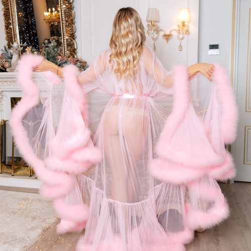 Baby Pink Feather robe, Luxury Bridal Long Dressing Gown, Boudoir robe, Hollywood robe, Pink Tulle Sexy Lingerie, Feather dress, Burlesque