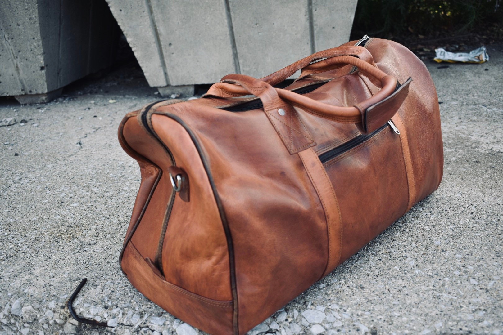 Leather duffle bag strap Clearance