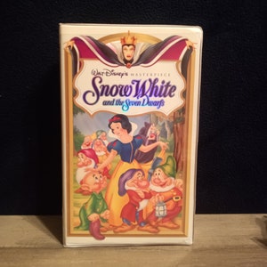 Vintage collectable Disney VHS Snow White and the Seven Dwarfs