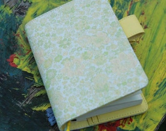 Funda floral hecha a mano para agenda, cuaderno y diario 2026 con presillas para bolígrafos para Hobonichi/Midori (A5/A6/Cinco años/B6/TN/Semanas/Estuche)