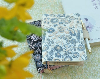 Hochwertige handgemachte Hülle für Planner, Notebook, Journal, Agenda mit Stiftschlaufen für Hobonichi/Midori/Moleskine (A5/A6/Fünf-Jahres/B6/Wochen).