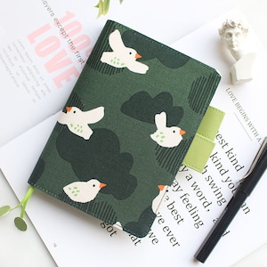 Green Bird Cover for 2025 Planner, Notebook, Journal, Agenda with pen loops, perfectly for Hobonichi/Midori/Moleskine (A6/A5/Five-Year)