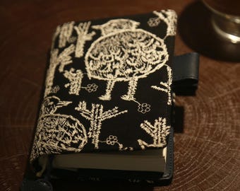 Embroidery Cover für 2026 Planer, Journal, Agenda mit Stiftschlaufen für Hobonichi/Midori/Moleskine (A5/A6/B6/5 Jahres/Wochen/TN)