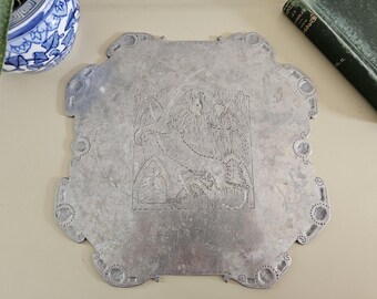 Vintage Hammered Aluminum Hot Plate with Lion | Wilton Columbia Pennsylvania | Folklectic