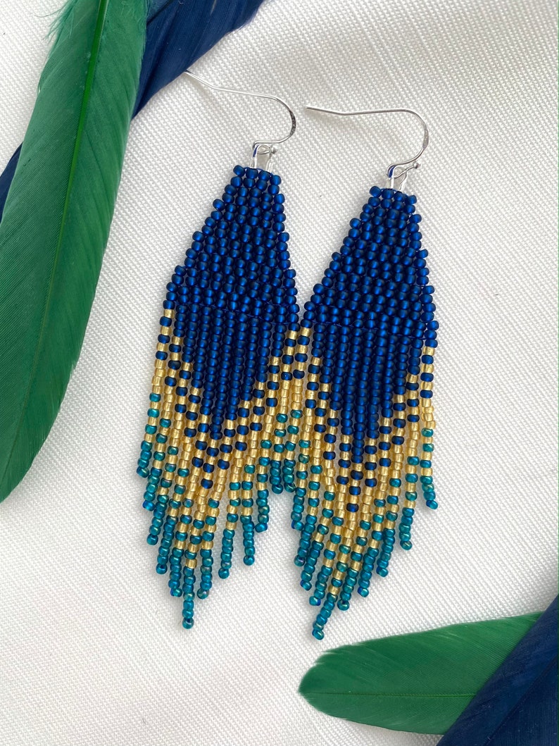 Orecchini blu navy Dangle Fringe orecchini di perline di semi Oro verde ombre orecchini con perline Boho orecchini Bright Chandelier Orecchini Regalo per lei immagine 7