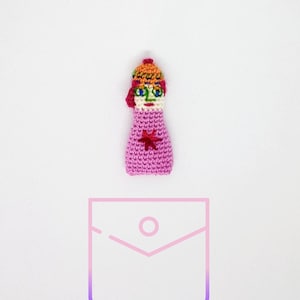 Petite poupée porte-bonheur, amie de poche, joyeux grigri, anti-blues, amigurumi, cadeau original, unique, pour elle, anniversaire, Noël 24