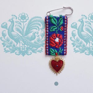 Broche amulette coeur sacré, mauvais oeil, chance, amour, feu, protezione, gioia, ex voto, porte bonheur, cadeau pour elle, pour moi, fêtes