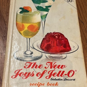 Vintage The New Joys of Jello Book, 1973