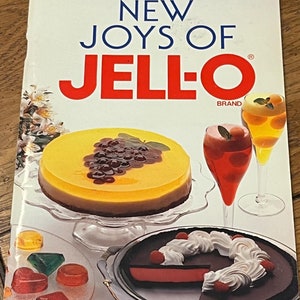 Vintage New Joys of Jello Booklet by Kraft General Foods, 1991