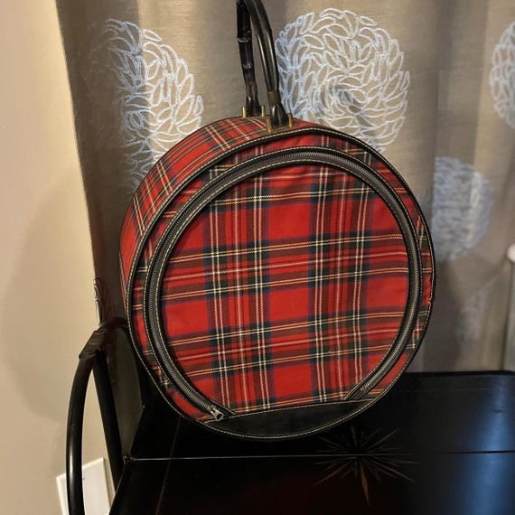 Vintage Round Train Case Suitcase / Hatbox / Train Case / Travel Case
