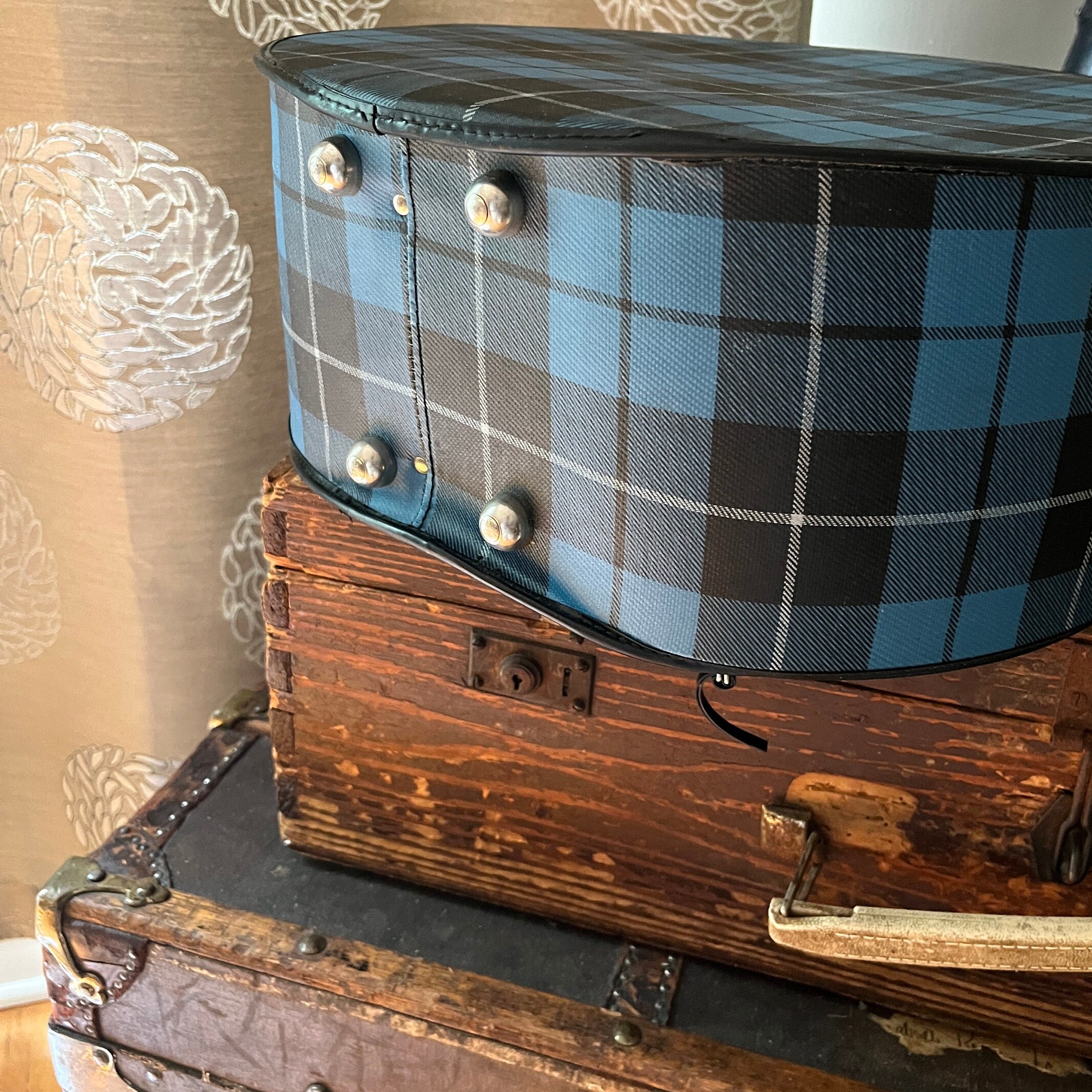 Round Train Case Suitcase Etsy