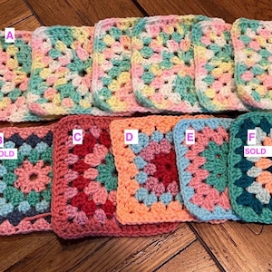 Assorted Vintage Kitchen Pot Holders (Hot Pads), Priced Per Each (Sold Separately)