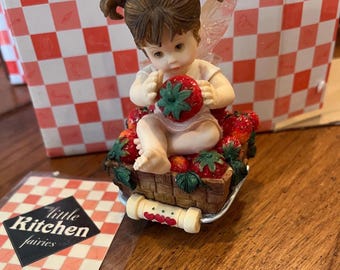 Vintage 2002 My Little Kitchen Fairies HOT CHOCOLATE FAIRIE Candy