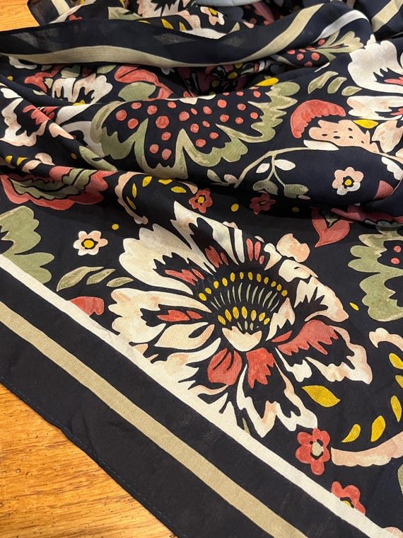 Vintage Mid Century Oversized Rectangular Scarf - image 3