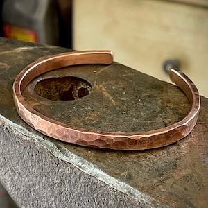 Hammered Solid Copper, Bronze or Fine Silver Cuff Bracelet, Men’s or Womens Copper Cuff Bracelet, Gift for him, Gift for her