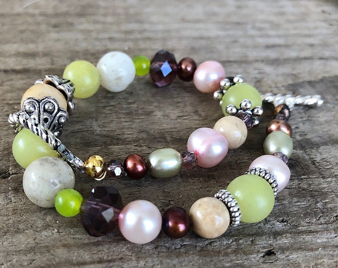 Green Jade, Peach Pearl & Ivory Quartz Bracelet - 8 inch*