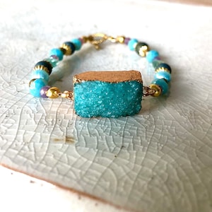 Agate Druzy, Apatite & Quartz Crystal Bracelet, Girlfriend 25th Birthday Gift for Wife, Boho Gemstone Statement Healing Crystal Jewelry