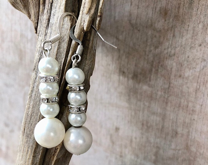 White Pearl & Crystal Dangle Earrings