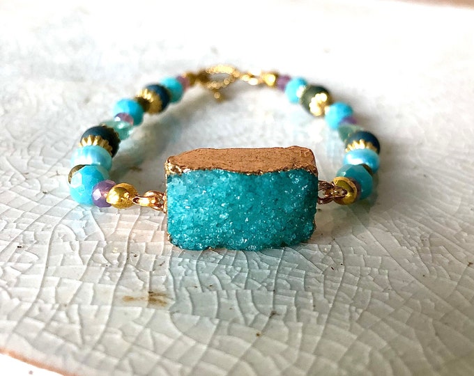 Agate Druzy, Apatite & Quartz Crystal Bracelet - 7.75 inch