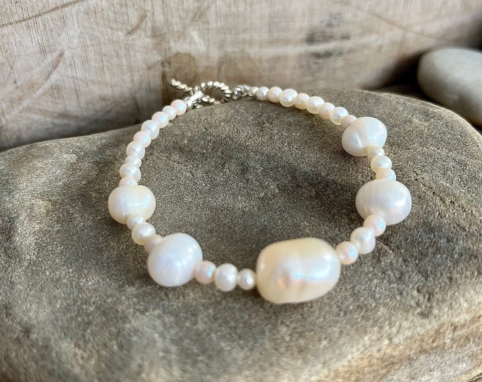 Ivory Freshwater Pearl Bracelet - 7.5 inch*