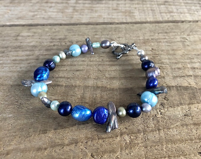 Elegant Freshwater Pearl Bracelet