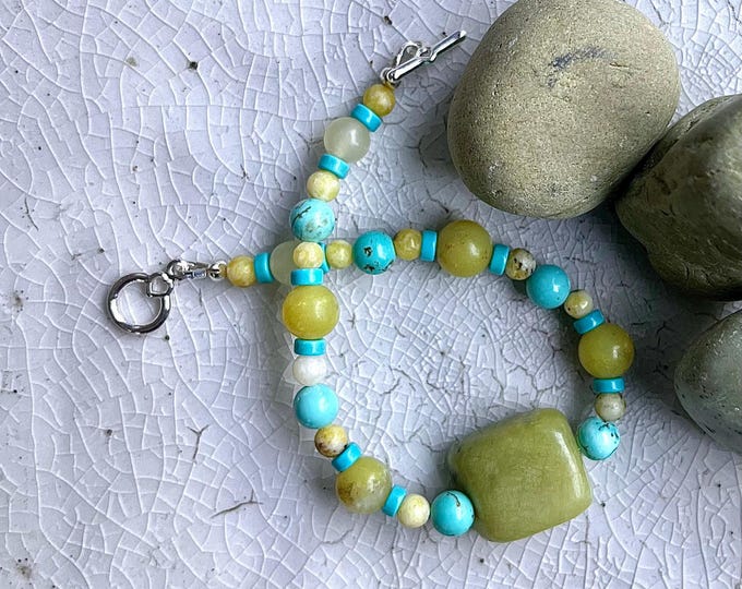 Jade, Turquoise & Howlite Bracelet