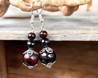 Boucles d'oreilles en filigrane d'argent grenat, bijoux de pierre de naissance de janvier