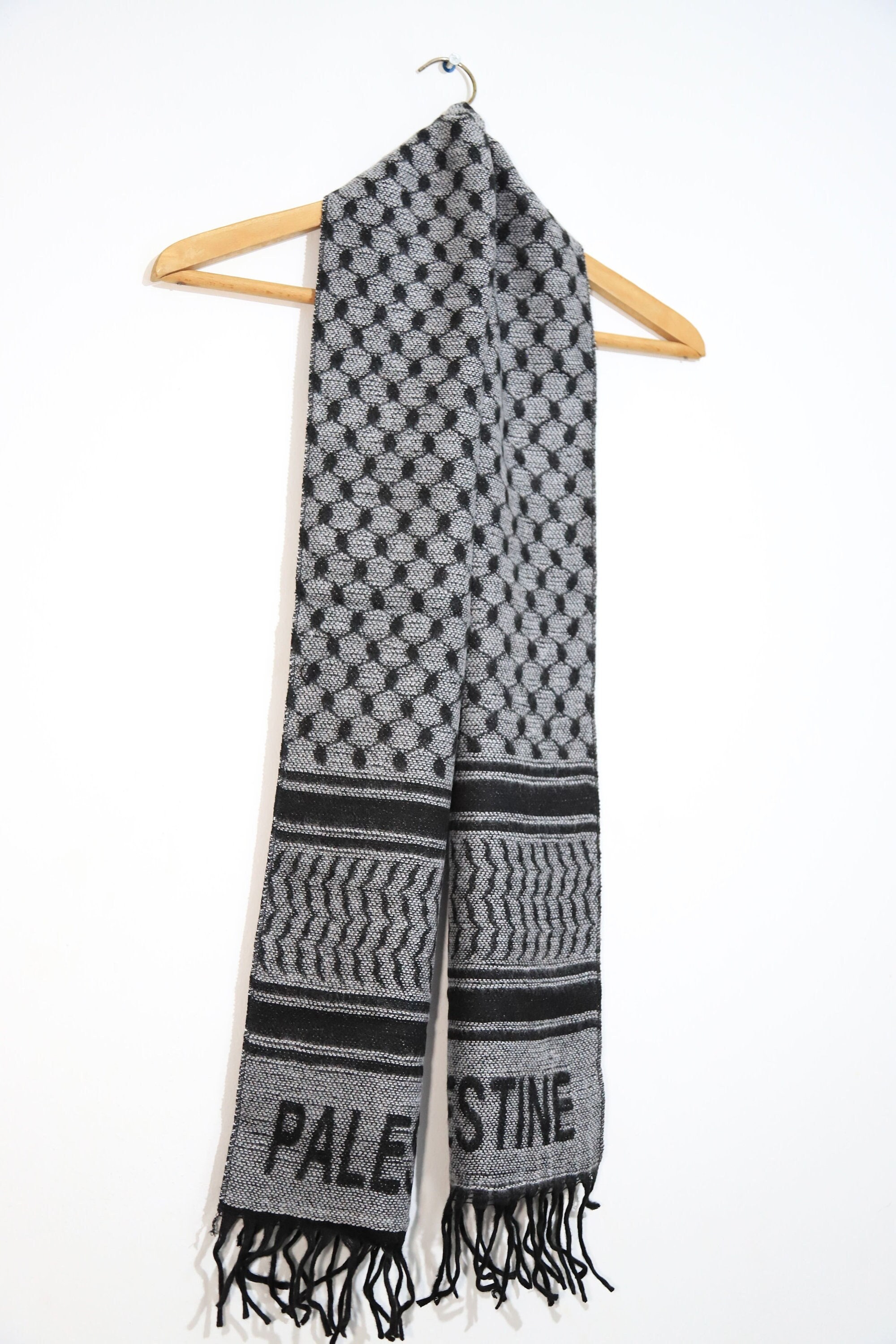 パレスチナ スカーフ Amazon | XJKLBYQ パレスチナスカーフ 48x48インチ Keffiyeh