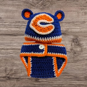 Crochet Chicago bears diaper cover set