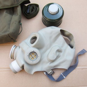 イギリス軍(SAS)S10ガスマスク gasmask AVON　ハンク　バイオ イギリス軍(SAS)S10ガスマスク gasmask AVON ハンク バイオ