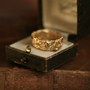 Wide cigar gold ring, gold wedding band, raw gold ring, 18ct gold ring, handmade wide band ring, raw gold ring, textured solid gold ring