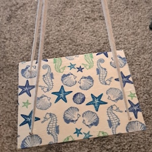 Small seashell plant hanger