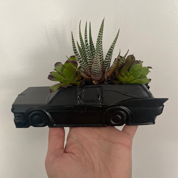Hearse death car spooky planter