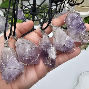 Amethyst Crystal Ornament Natural Wire Wrapped Christmas Tree Ornaments Holiday Decor Spiritual Unique Gift for Mom Sister Friend Girlfriend
