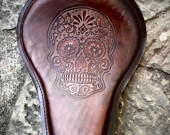 Selle moto en cuir faite main : selle Bobber Chopper vintage