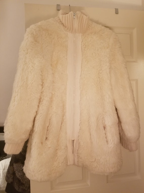 Vintage faux fur coat - image 5