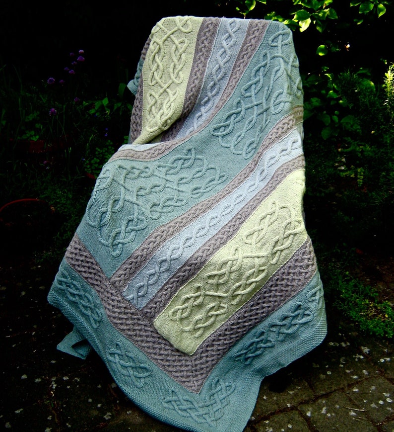 Celtic Cable Blanket Rhos Dirion Designer imagem 2